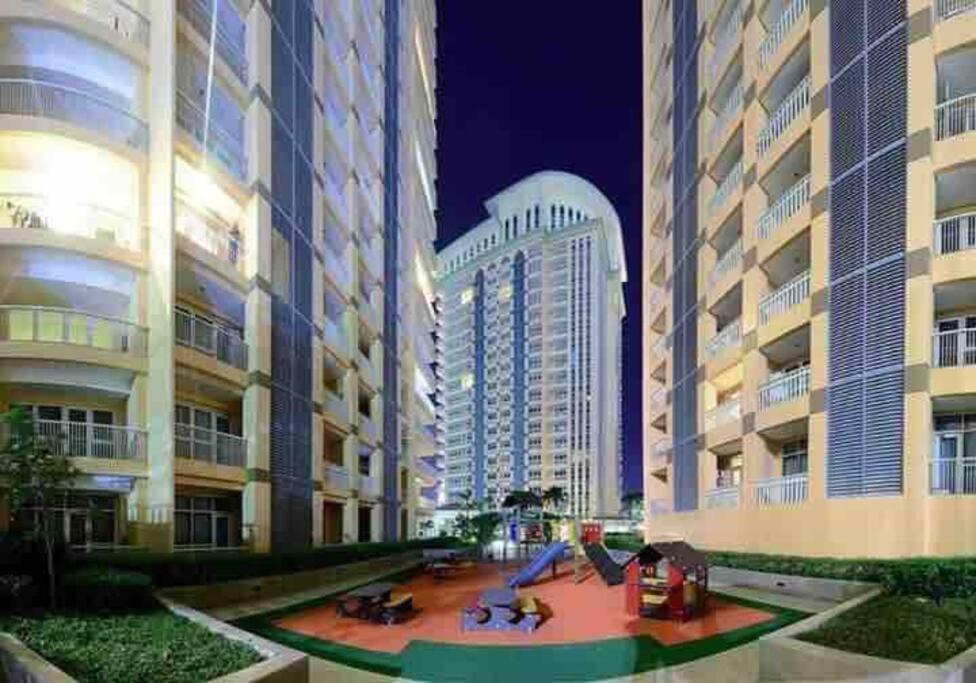 Studio At Viceroy T4 Florence Way Manila Exterior photo