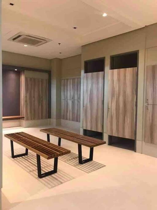Studio At Viceroy T4 Florence Way Manila Exterior photo